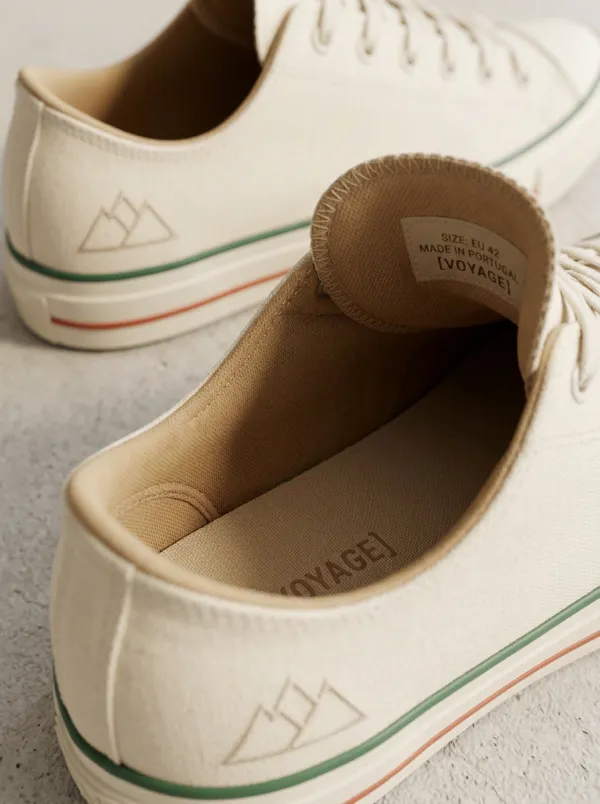 Modern Layered Women's Low-Top Canvas Shoes