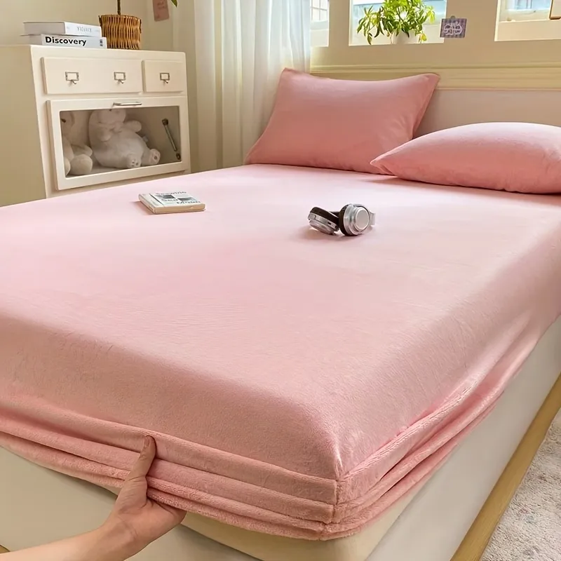 Solid Color Fitted Sheet