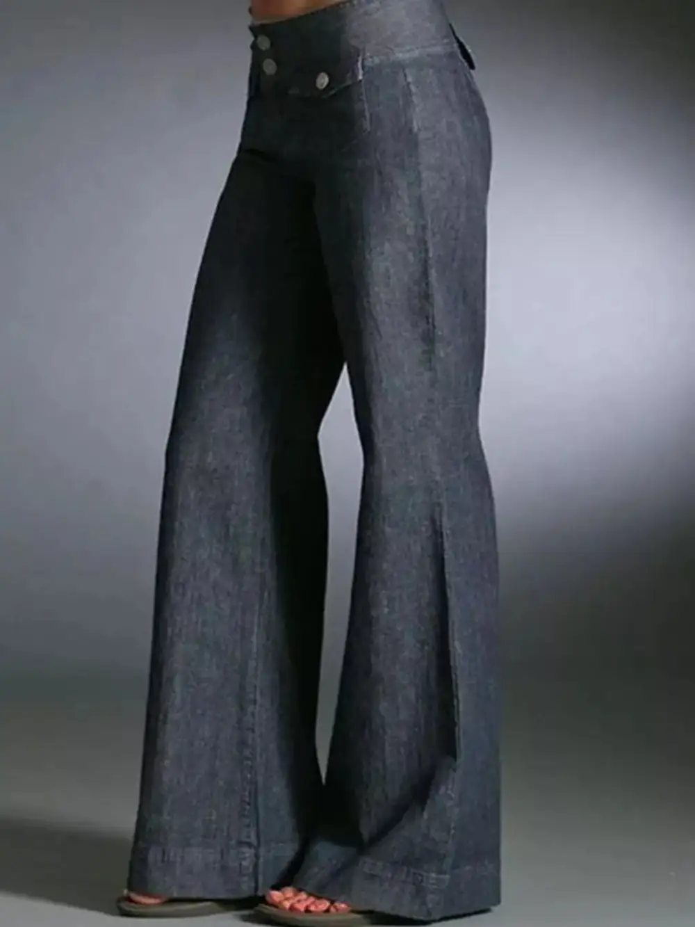 Subtle Texture Classic Shape Denim Jeans