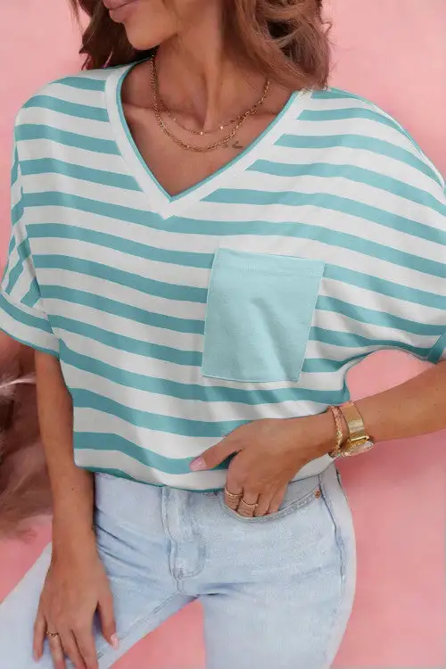 V Neck Patched Pocket Casual T Shirt