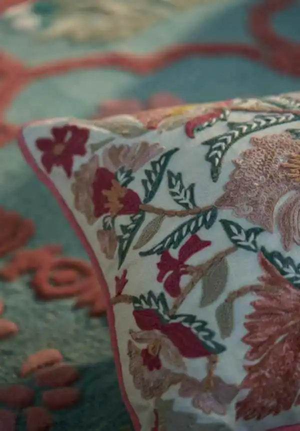 Artisan Floral Paisley Cotton Lumbar Decorative Cushion Cover