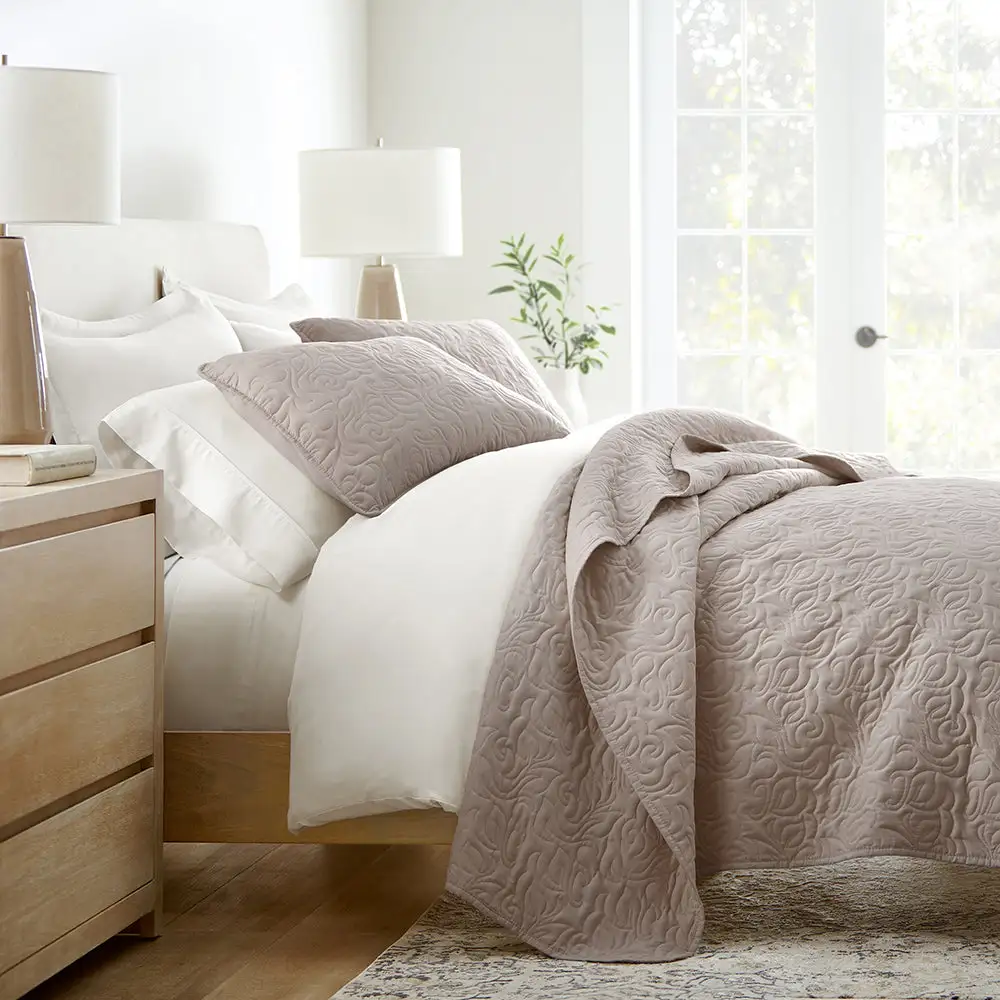 Floral Stitch Quilted Coverlet Set