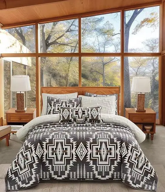 Simple Reversible Quilted Quilt Set