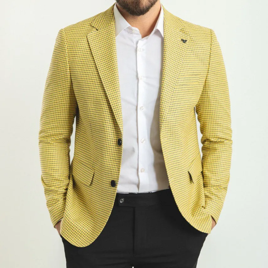 Timeless Slim Fit Plaid Blazer