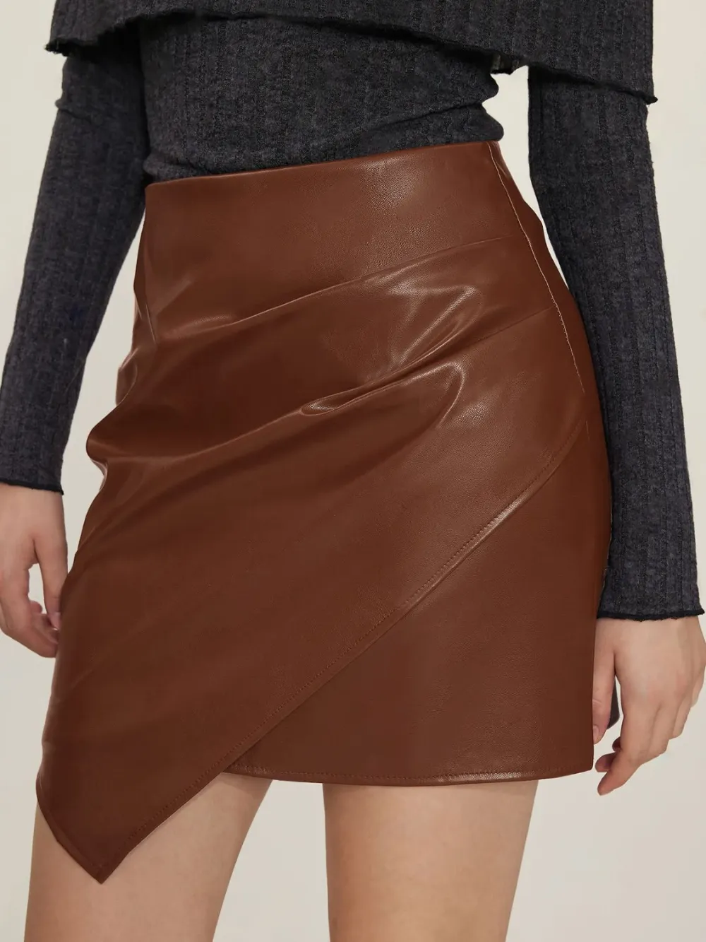 Soft Ruched Mini Skirt