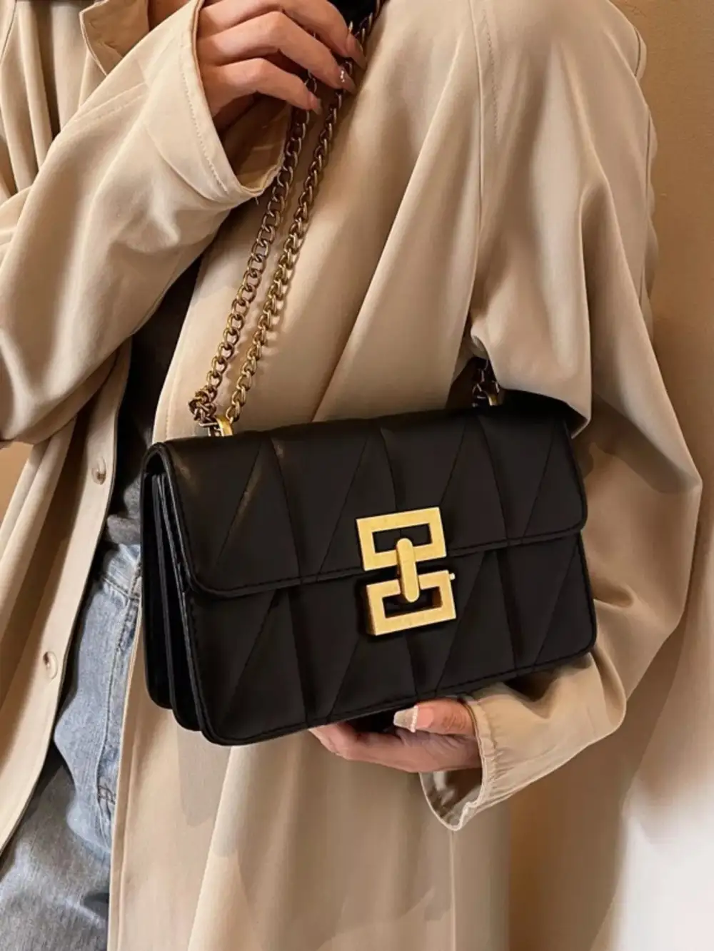 Quilted Flap Detail Crossbody Bag