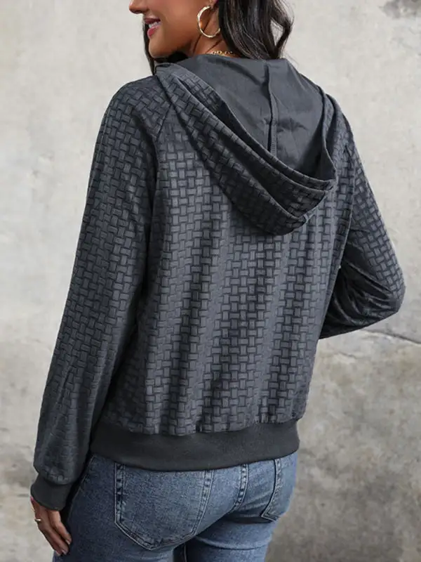 Pocketed Textured Sweatshirt