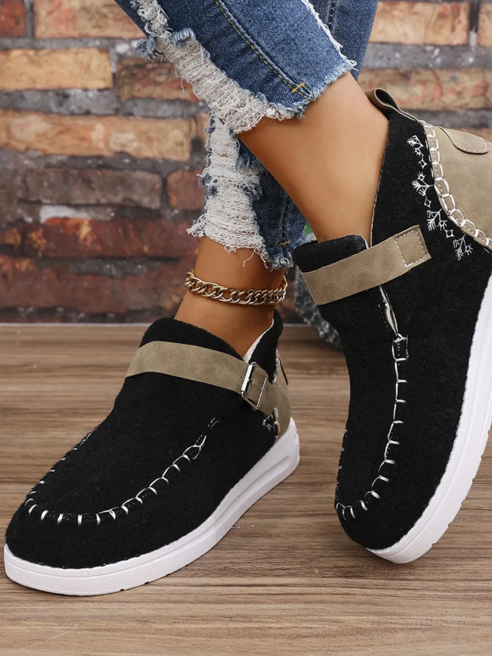 Round Toe Buckle Sneakers