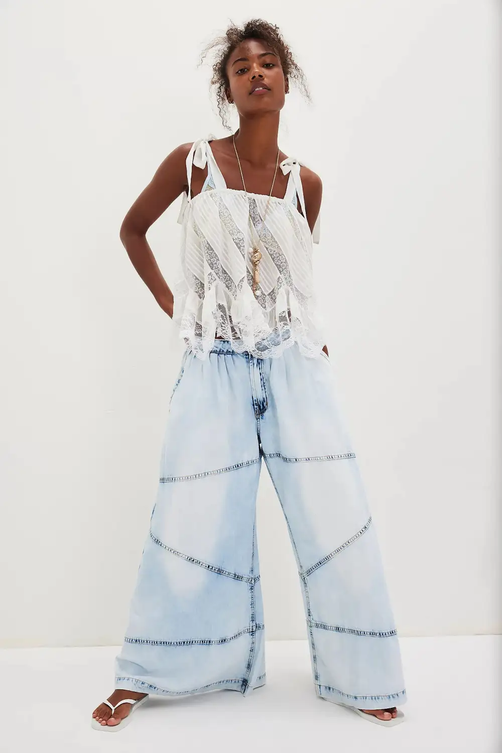 Low Waist Super Wide Leg Denim Jeans Depeche