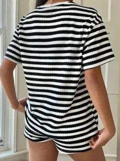 Easygoing Refined Striped Top and Shorts Matching Set