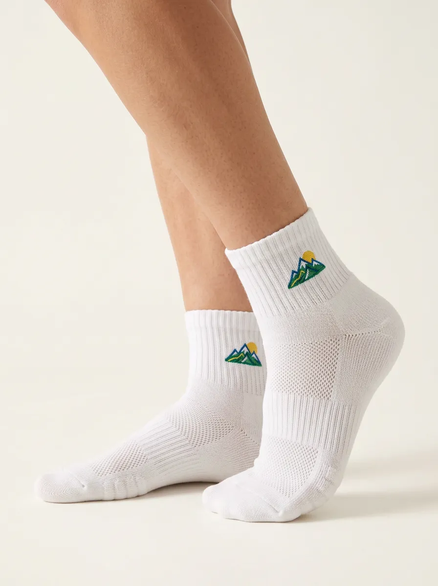 White Trail Mountain Sun Graphic Performance Ankle Socks