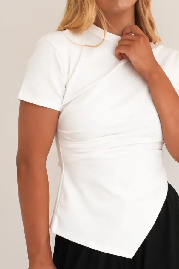 Easygoing Edit Casual Tee