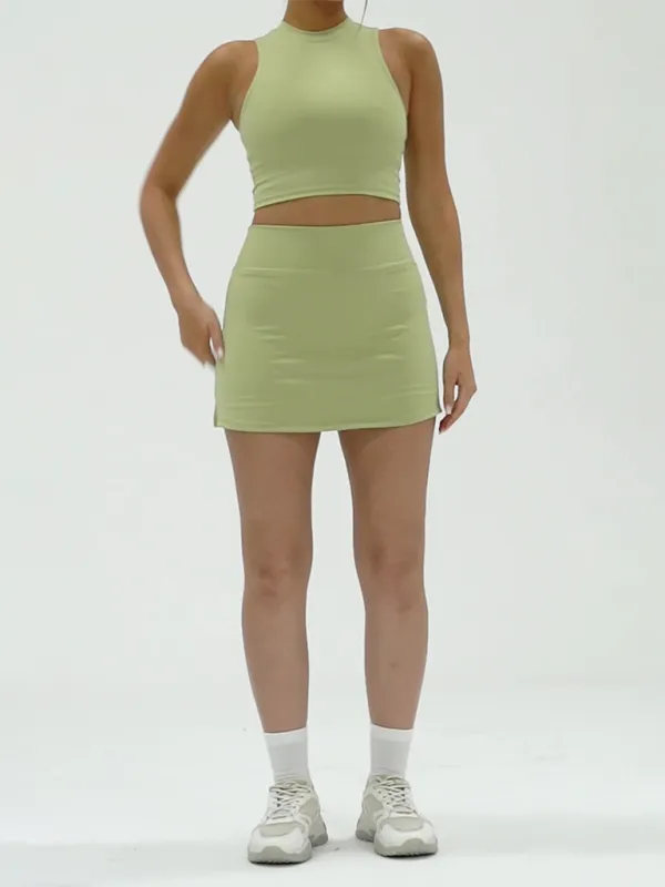 Collared Fitted Vest Top