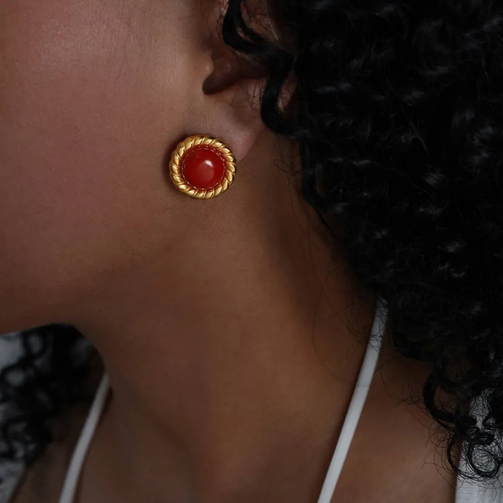 Layered Vintage Pendant Necklace