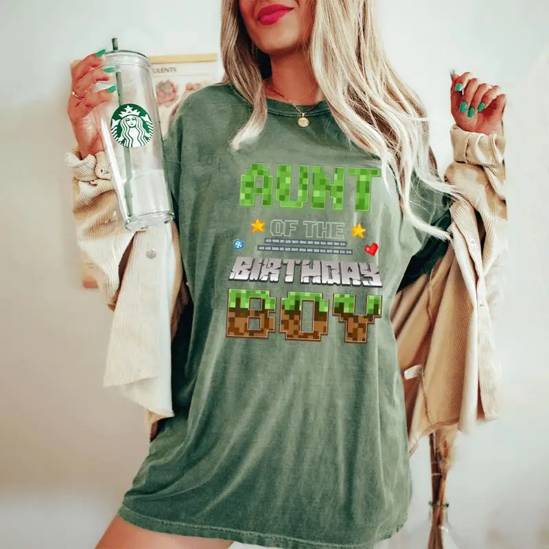 Aunt Of The Birthday Boy Video Gamer Pixel Birthday Party Women's Oversized Comfort T-Shirt