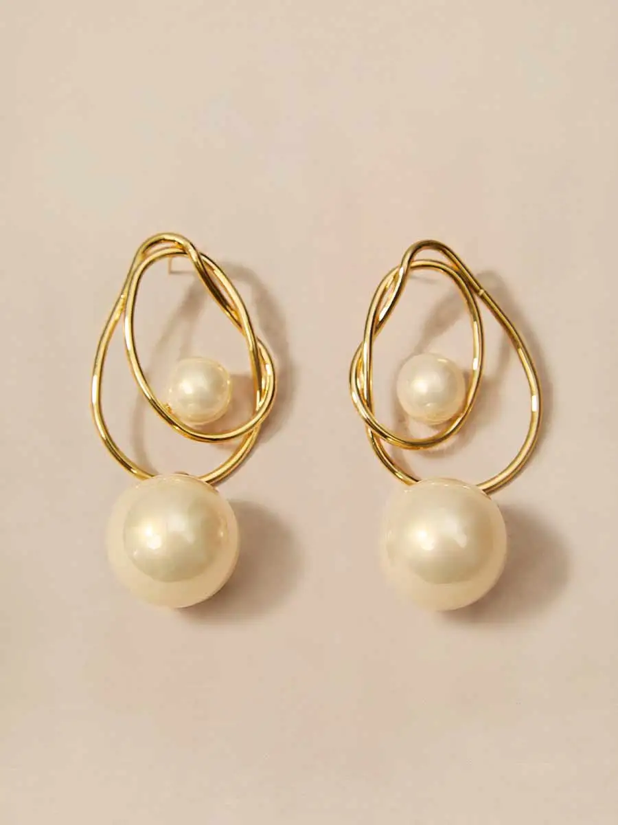 Alora Intertwined Loop Pearl Drop Earrings