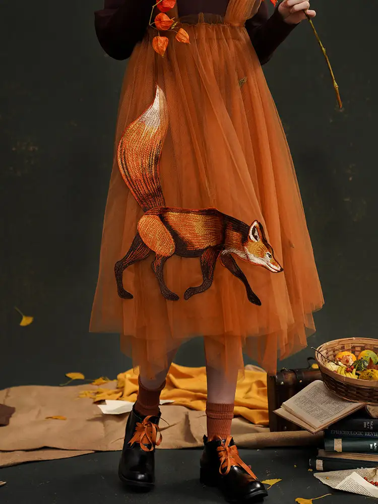 Embroidered Fox Motif Skirt