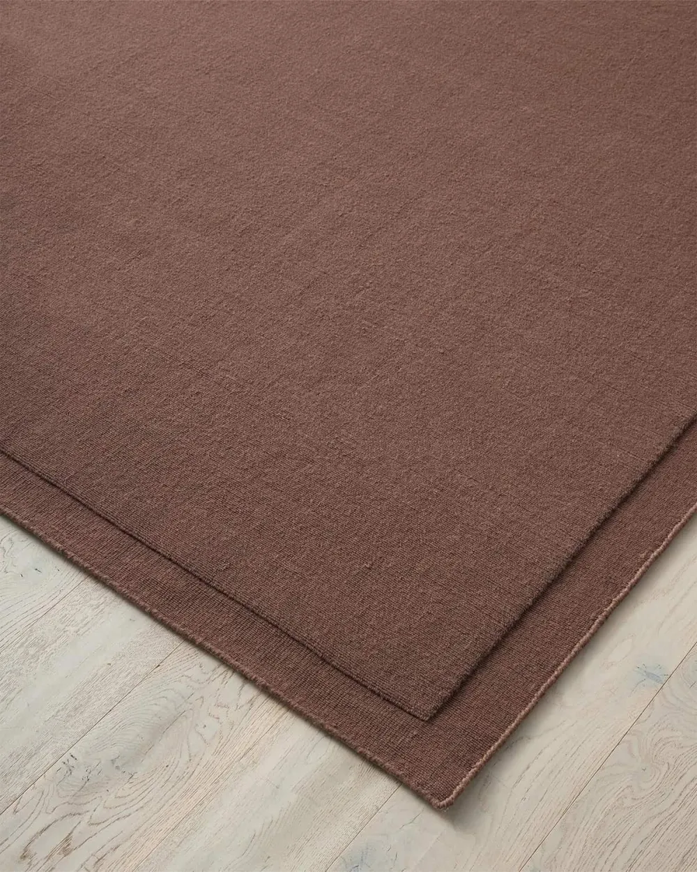 Wool Bordered Contemporary Inviting Area Rug