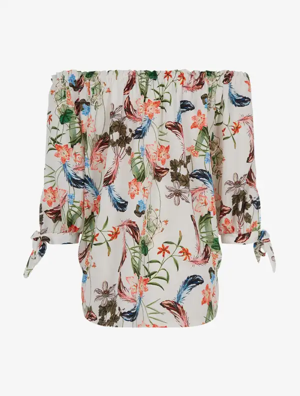 Everyday Three Quarter Sleeve Refined Blouse