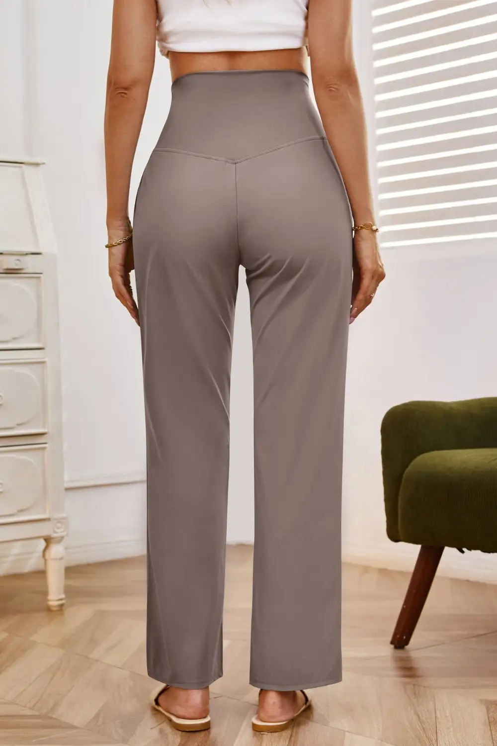 Relaxed High Waist Wide Leg Pants With Pocket