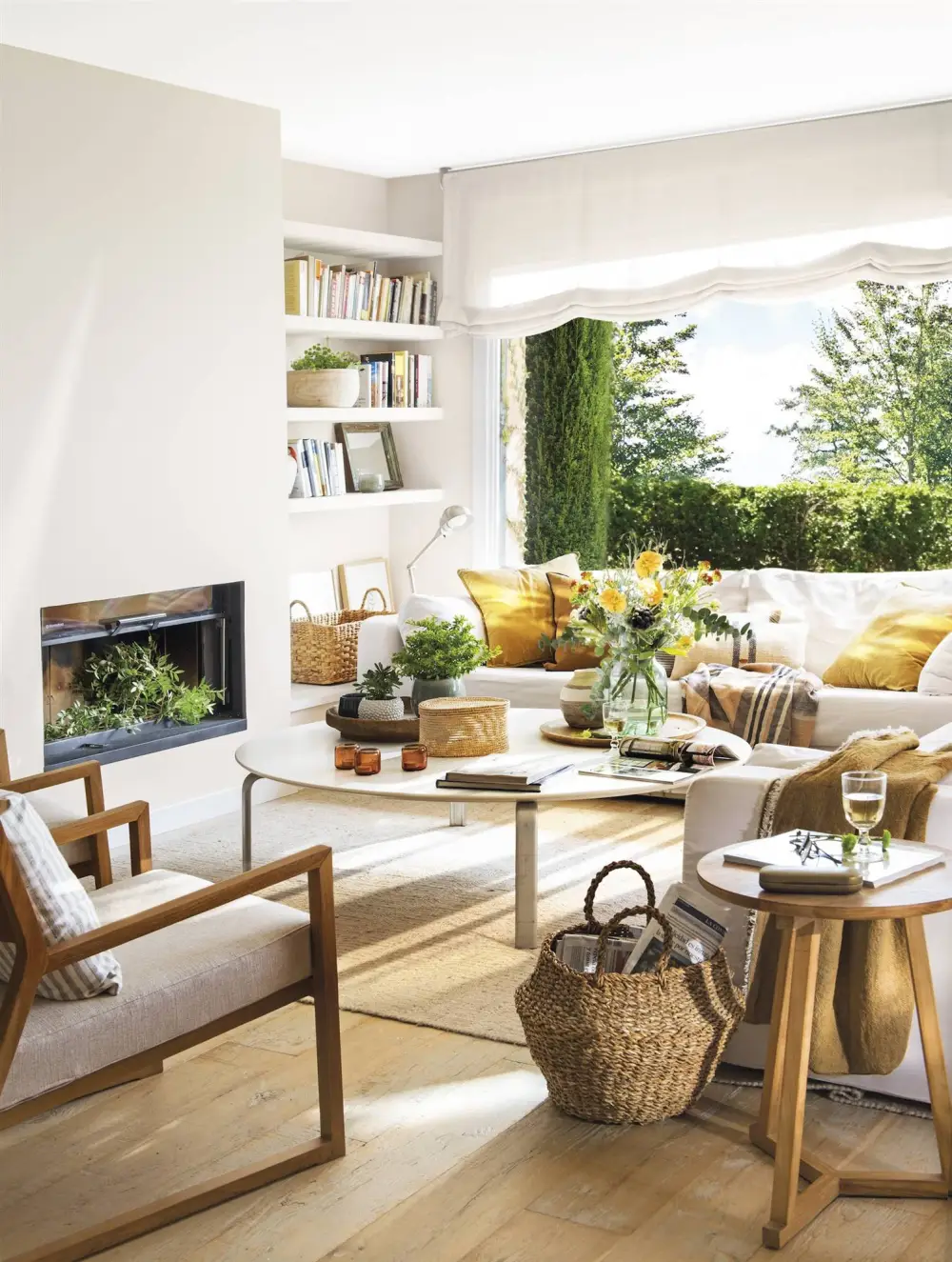 White Foldable Window Shade