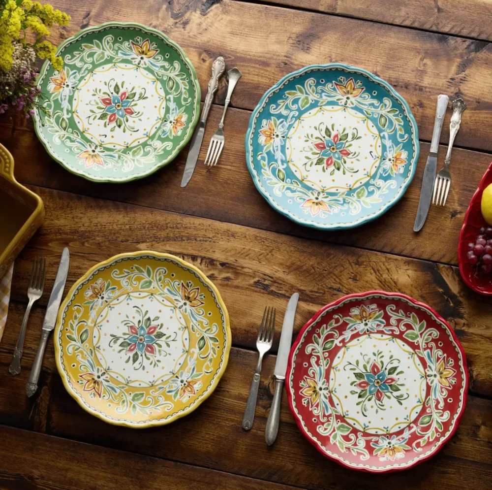 Dinner Plate Four Piece Set Assorted