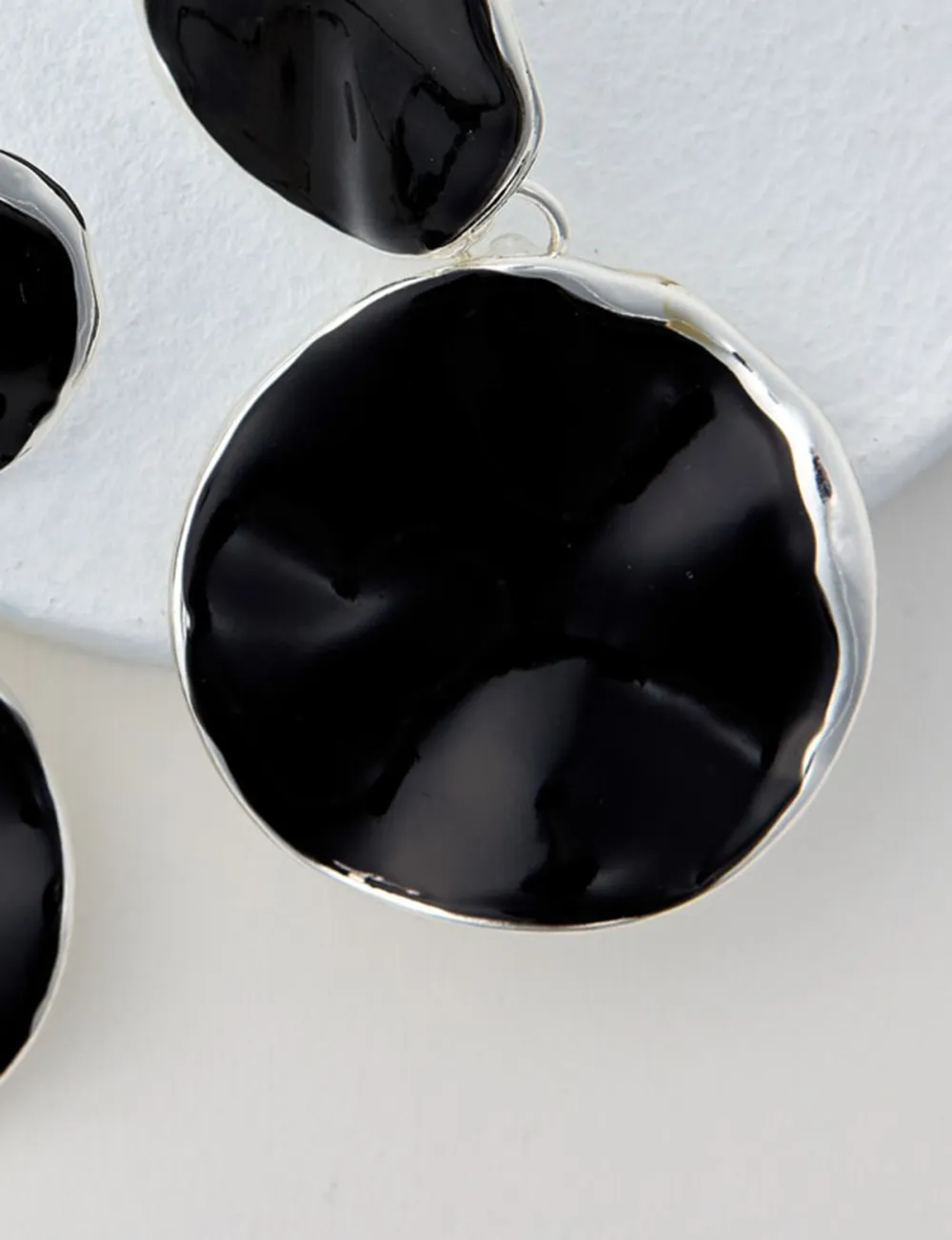 Simple High-End Niche Design Black Earrings
