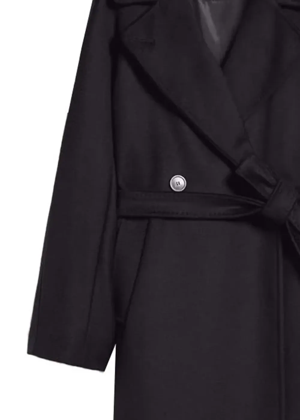 Black Coat Drap
