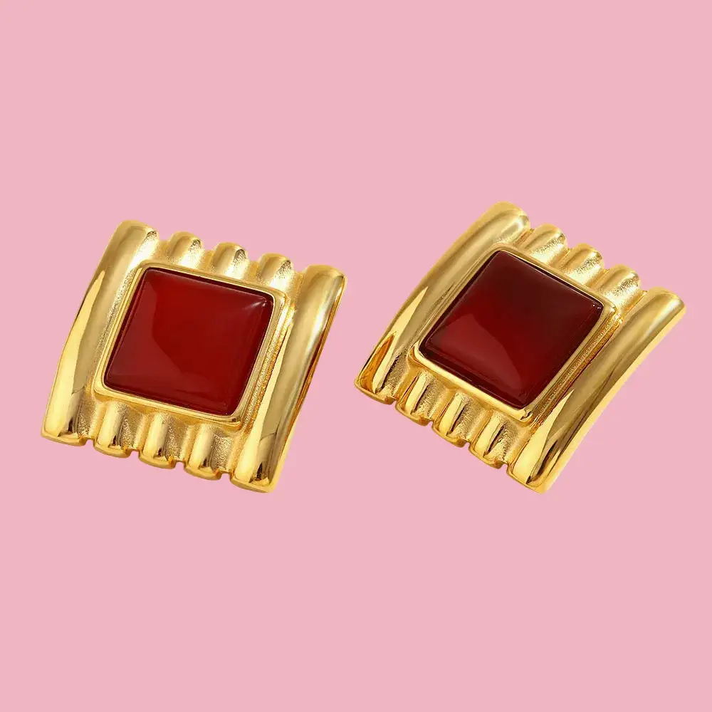 Everyday Classic Square Earrings