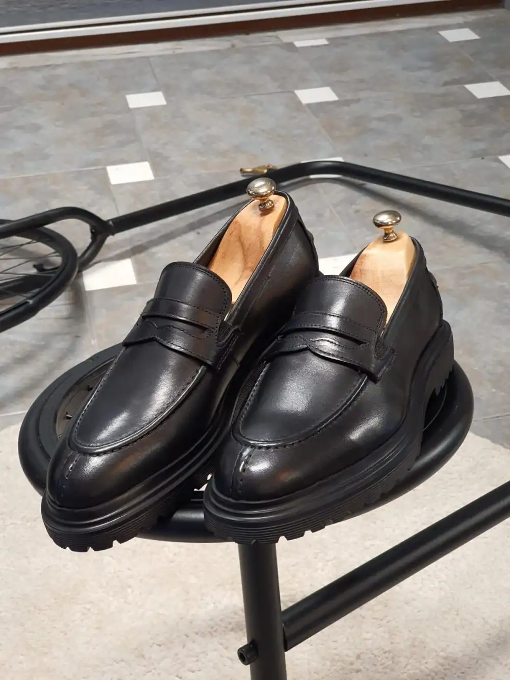 Casual Classic Buckle Loafers