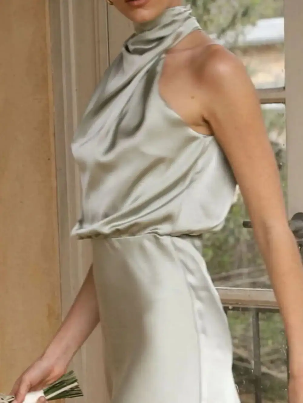 Modern Ruched Sleeveless Midi Dress