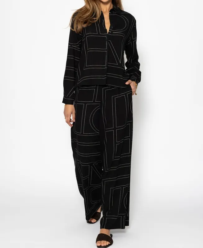 Black Print Everyday Pants