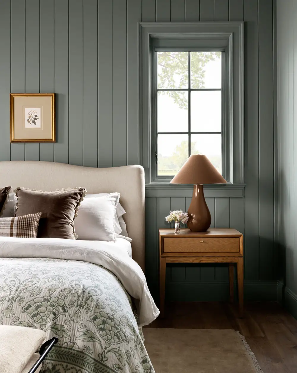Extension Oak Nightstand