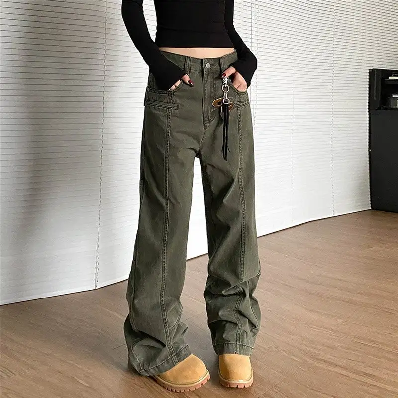 Women's Loose Fit Washed Jeans