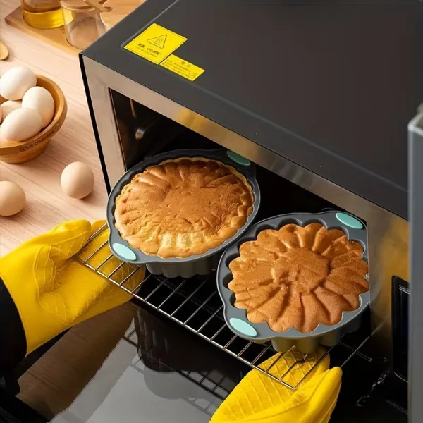 Non-Stick Bundt Cake Pan