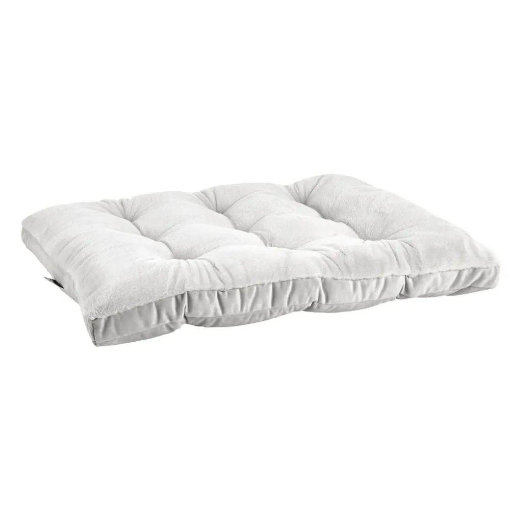 Faux Fur Soft Charming Pet Bed
