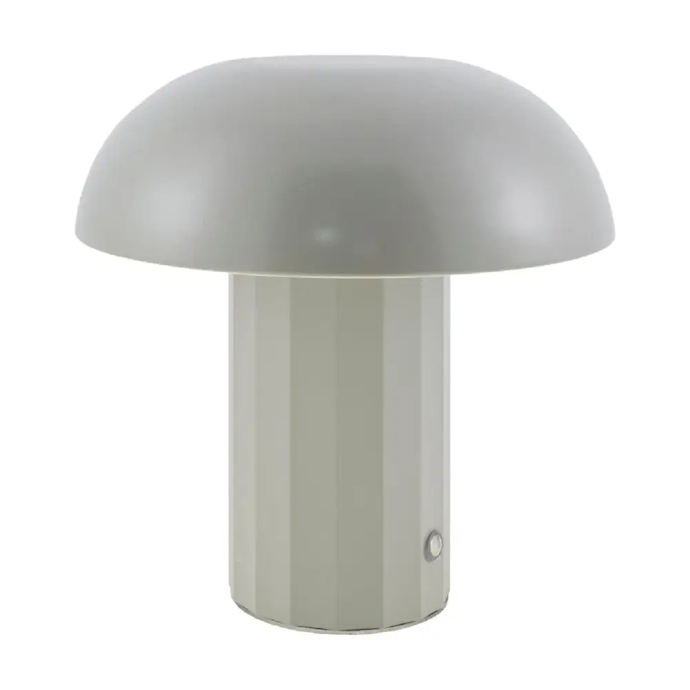 Iron Dome Table Lamp