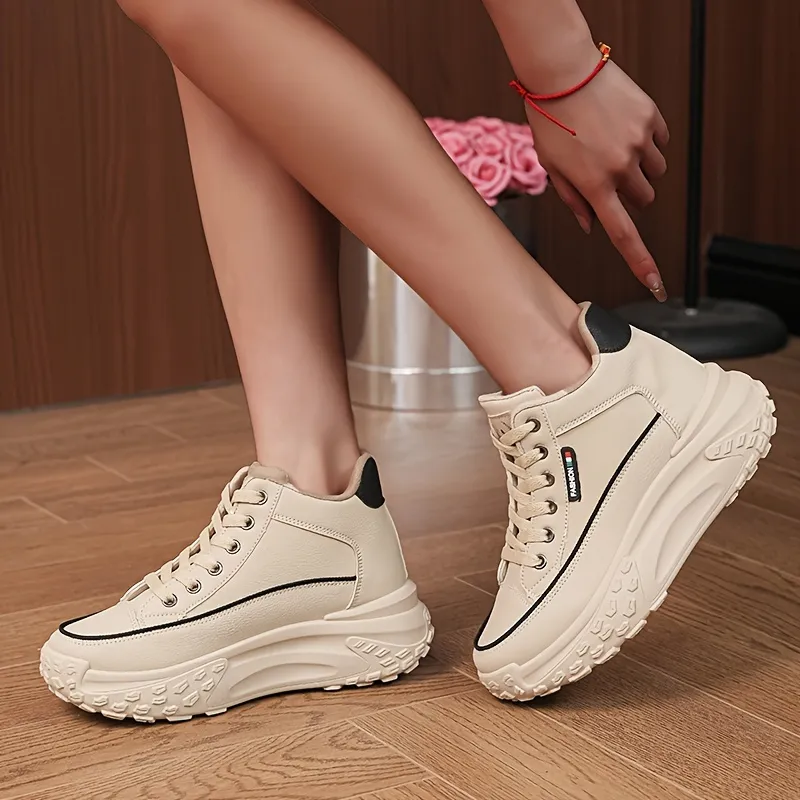 Platform Low Lace Up Sneakers Clean Detail