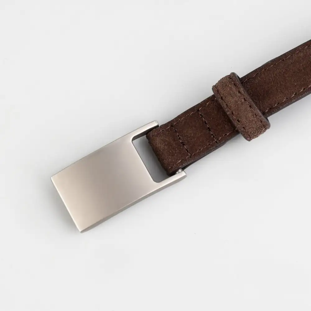 Modern Buckle Skinny Belt