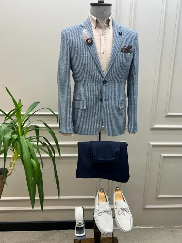 Slim Fit Dot Detailed Blazer