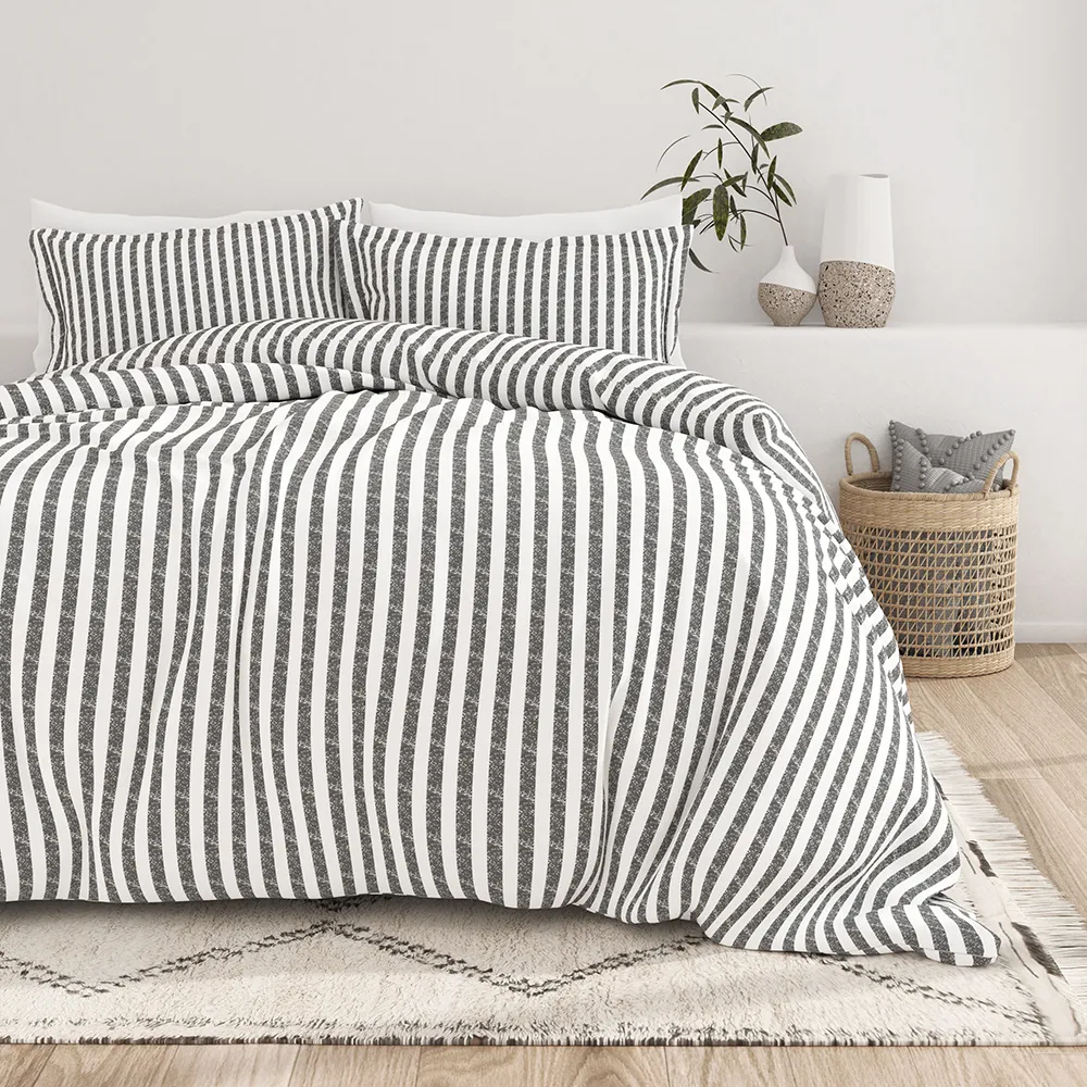 Rugged Stripes Pattern Duvet Cover Set
