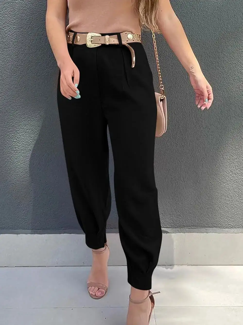 Textured High Waist Pocket Detail Pants
