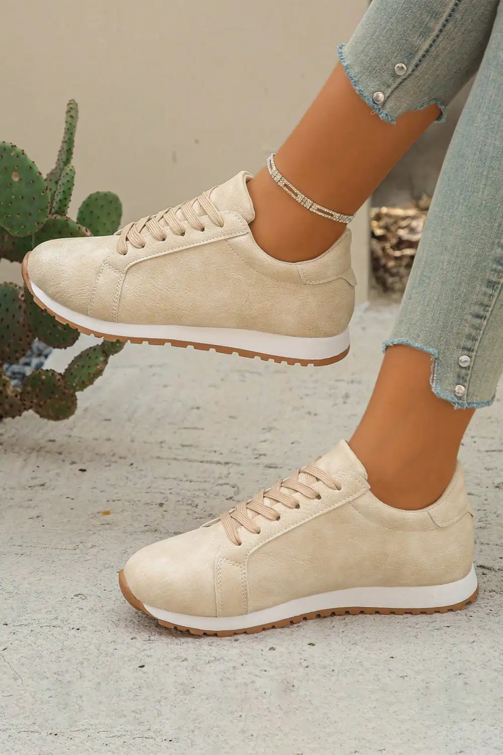 Suede Lace Up Casual Sneakers