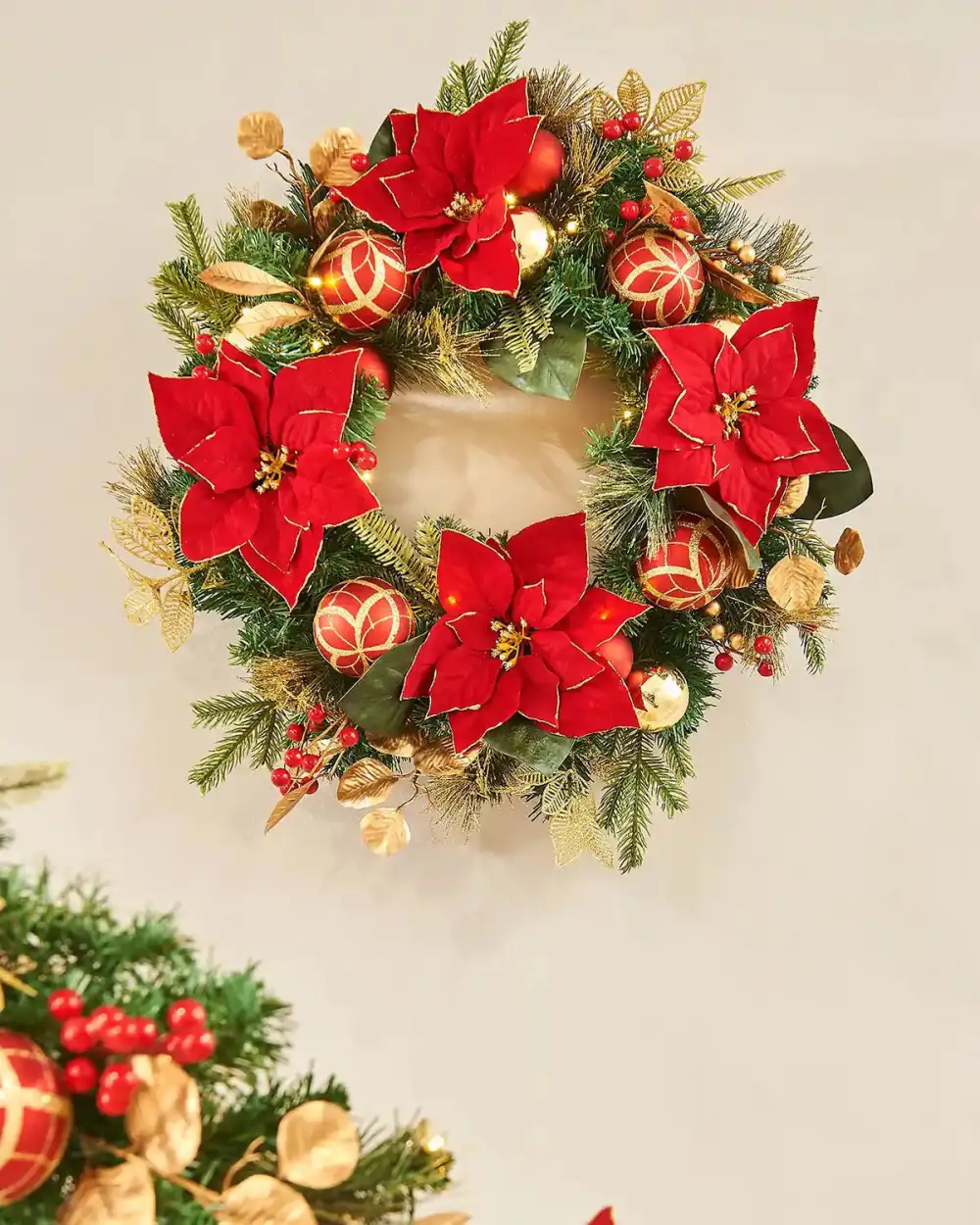 Pre-Lit Ornamented Wreath