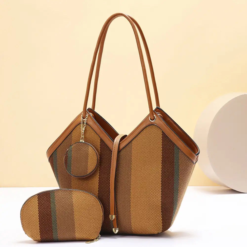 Minimal Roomy Shoulder Bag