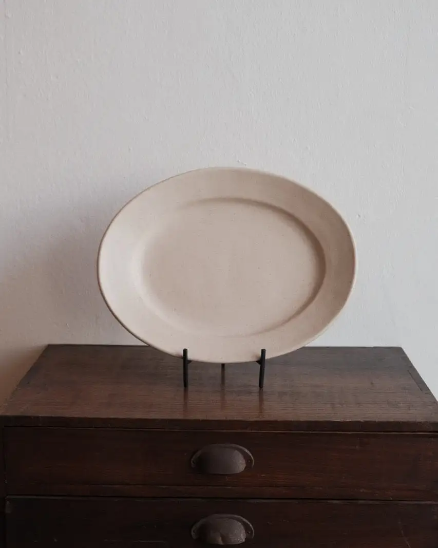 Large Oval Plate