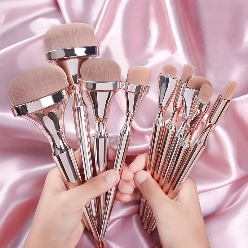9 Pcs Full Face Makeup Brush Kit