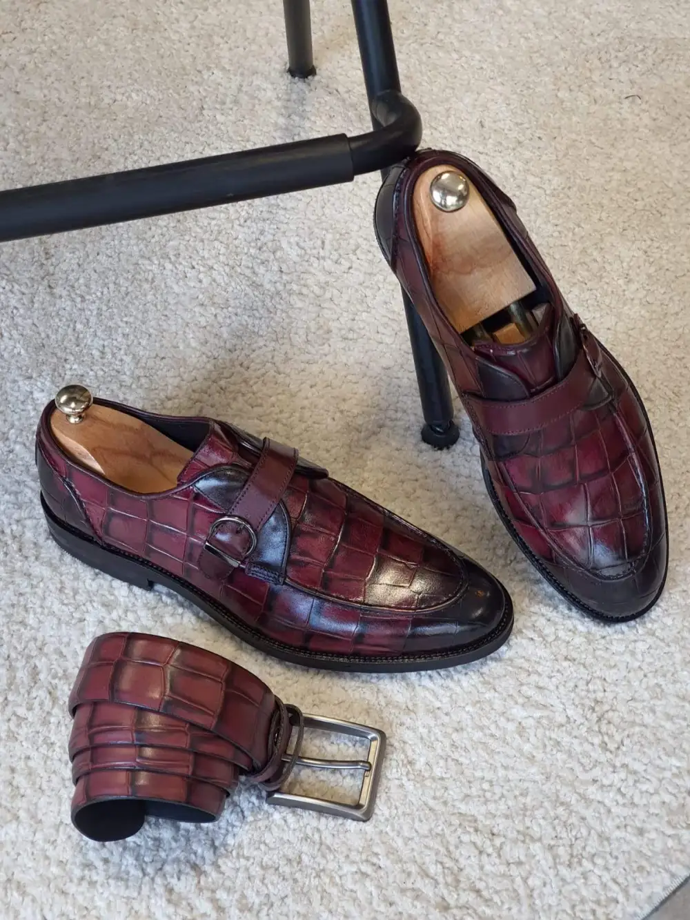 Modern Classic Buckle Loafers