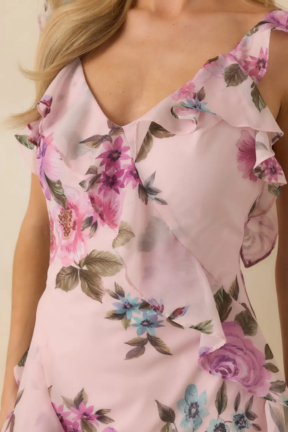 Graceful Style Maxi Dress