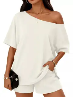 Easygoing Refined Pocketed Top and Shorts Matching Set
